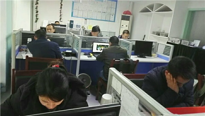 晗光戰(zhàn)士春節(jié)前夕激情奮戰(zhàn)，促項(xiàng)目完美收官
